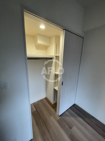 アドバンス西梅田フォルンの収納|アドバンス西梅田フォルン　ウォークインクローゼット