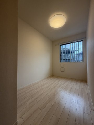 【洋室】 | ソリジエ | ゆったりした洋室です