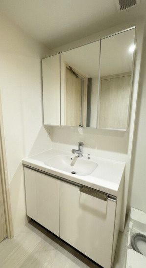 TOBE　北沢の洗面所