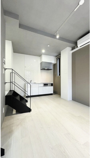 TOBE　北沢の居間・リビング