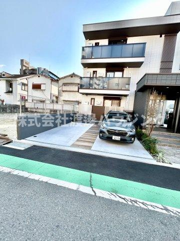 グランドール垂水の駐車場