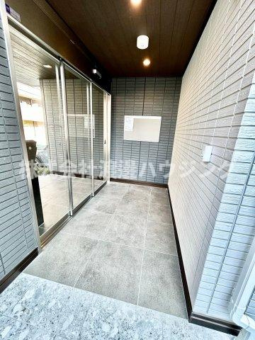 グランドール垂水のエントランス