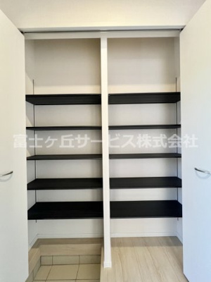 【収納】 | 三島市青木 4期 新築一戸建て 3号棟 | 収納スペース豊富です