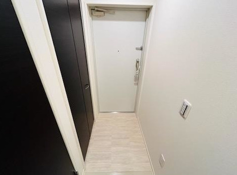 THE　BLOSSOM　新栄の玄関