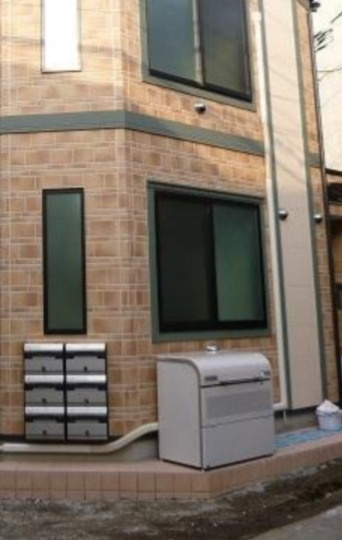 アーバンプレイス新宿北のエントランス