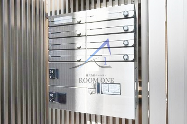 ドエル三ノ輪のその他共用部分|宅配ボックスと集合ポストです。