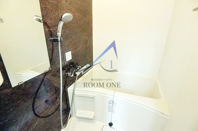 ドエル三ノ輪の浴室|お風呂です。