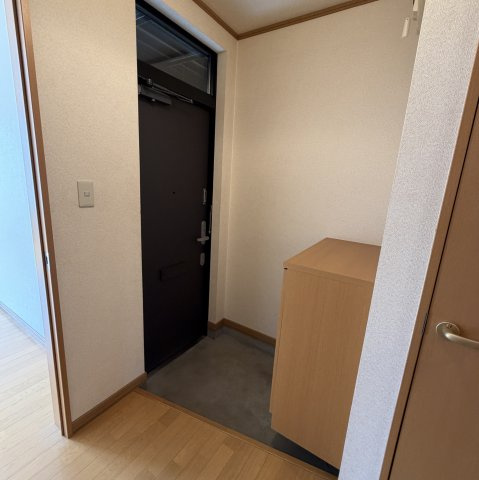 ベルシーヌ鷲別の玄関|シンプルで使いやすい玄関です