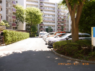 【駐車場】 | 自走式の駐車場がありますので、車必須のかたには、安心です。