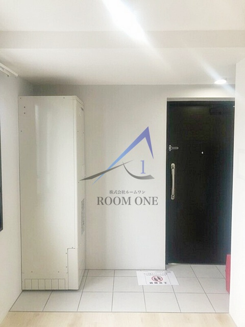 SUN VALLEY 日本橋永代通りの玄関|玄関です。