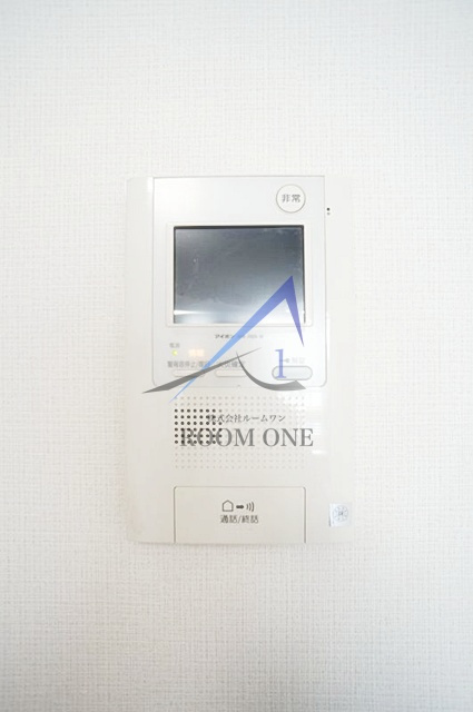 ジェノヴィア東日本橋駅前グリーンヴェールのセキュリティ|モニター付きインターホンです。