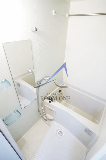 ジェノヴィア東日本橋駅前グリーンヴェールの浴室|お風呂です。