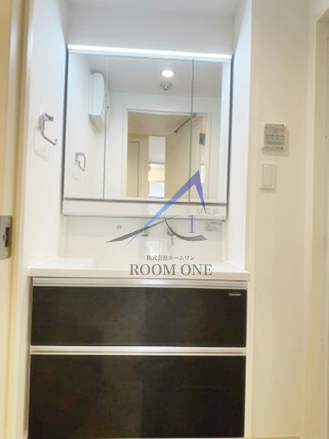 G＆Ｊ門前仲町の洗面所|洗面台です。