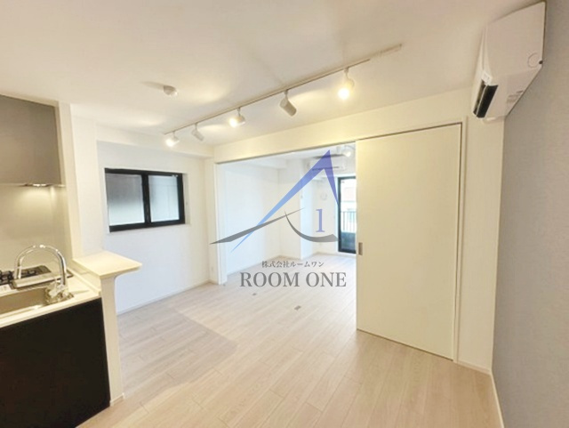 G＆Ｊ門前仲町の居間・リビング|洋室のお部屋です。