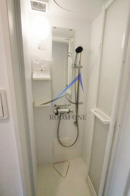 クレシア高円寺の浴室|シャワールームです。