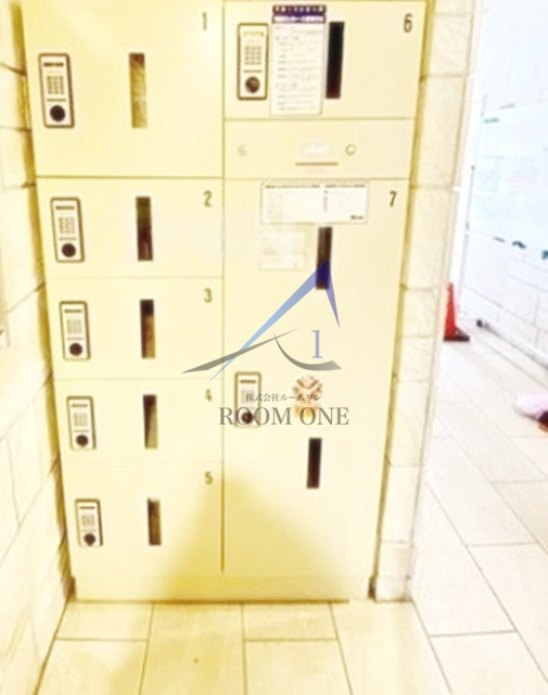 レガリア新中野のその他共用部分|宅配ボックスです。