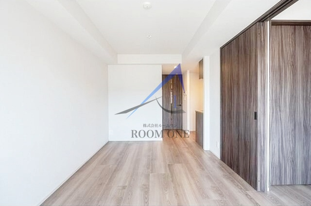 コンフォリア・リヴ東中野の居間・リビング|洋室のお部屋です。