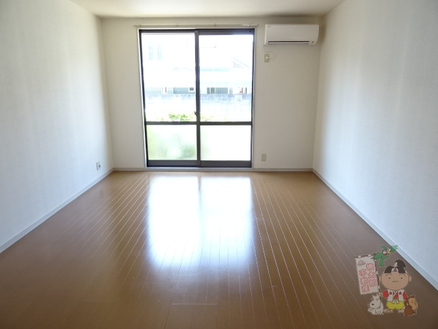 グランバリエ津島南の居間・リビング