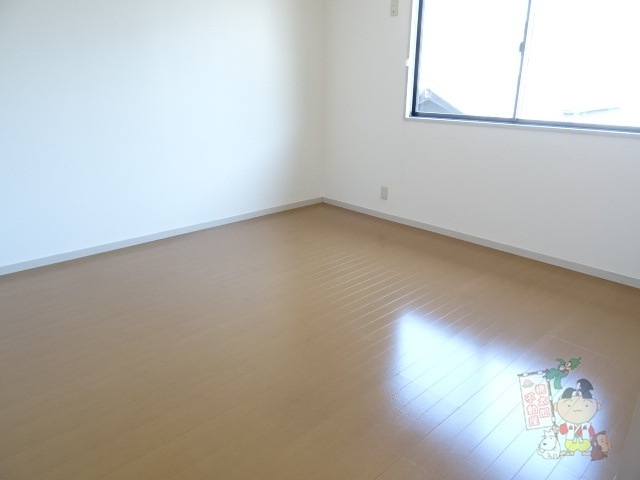 グランバリエ津島南の洋室