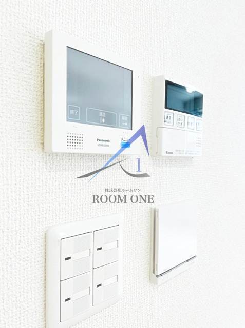 ビューノQ.S.横濱阪東橋のセキュリティ|モニター付きインターホンです。