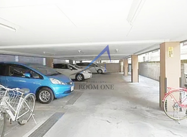 秀マンションの駐車場|駐車場です。