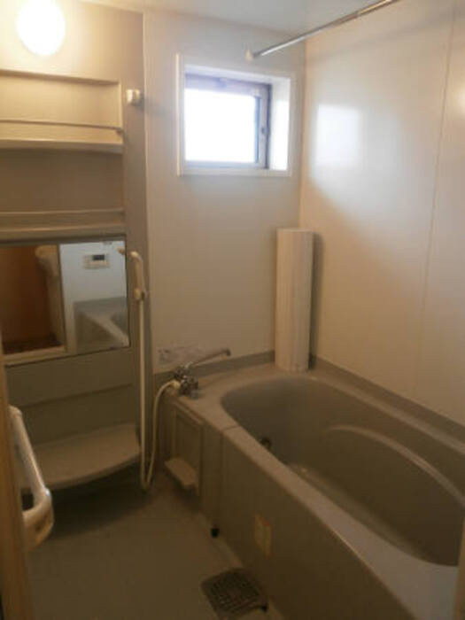 ローズコート・H　D棟の浴室