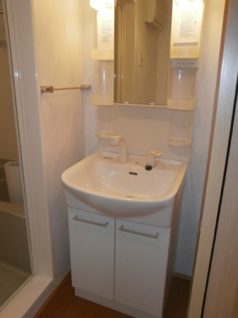 ローズコート・H　D棟の独立洗面台|※別部屋のイメージ写真です。