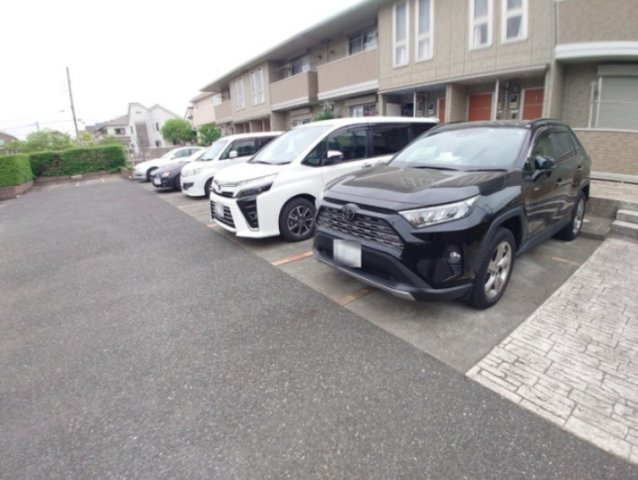 ローズコート・H　D棟の駐車場