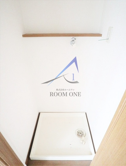 ソレイユ川崎の設備|洗濯機置き場です。