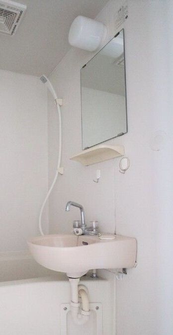 ソレイユ川崎の洗面所|洗面台です。