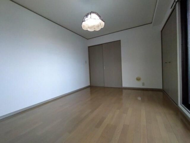 増渕ビルの居間・リビング