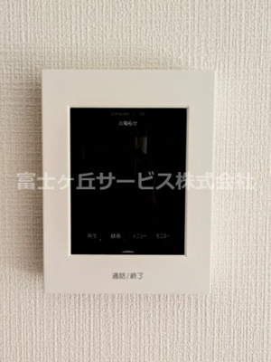 【セキュリティ】 | 沼津市高尾台 6期 新築一戸建て 2号棟 | TVモニター付きインターフォンです