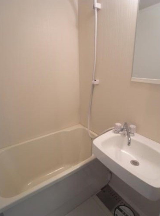 杉並区和泉３丁目の賃貸マンション