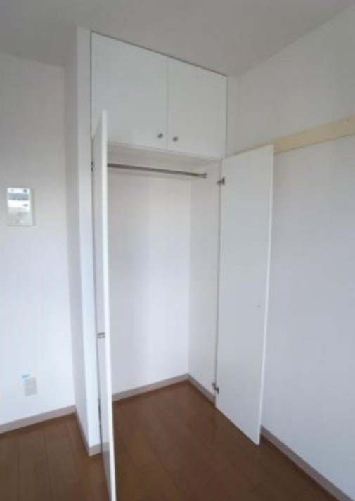 杉並区和泉３丁目の賃貸マンションの収納