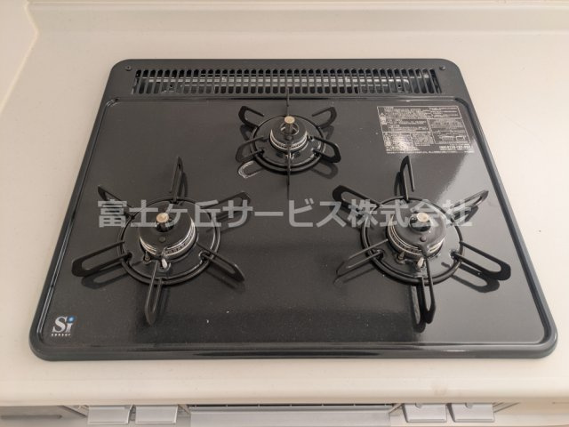 【その他】 | 沼津市高尾台 6期 新築一戸建て 3号棟 | ３口コンロです