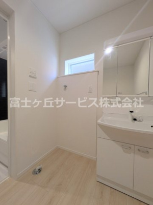 【ランドリースペース】 | 沼津市高尾台 6期 新築一戸建て 3号棟 | 洗濯機置き場です