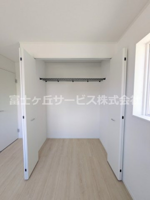【収納】 | 沼津市高尾台 6期 新築一戸建て 3号棟 | 洋室の収納です