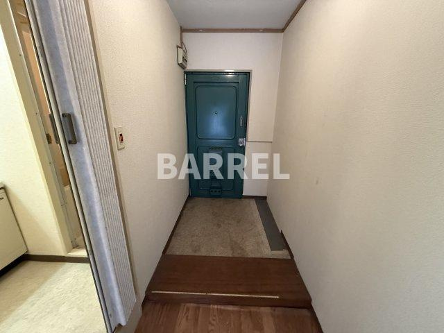 ヴィラひばりヶ丘の玄関