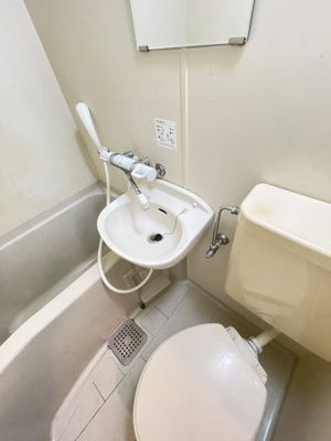 【洗面所】 | ウィンズコート