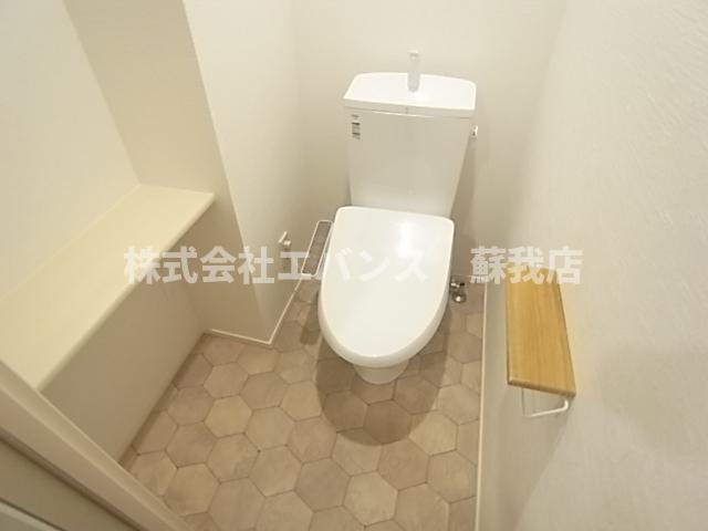 【トイレ】 | セミカ千葉寺 | ゆったりとした空間のトイレです