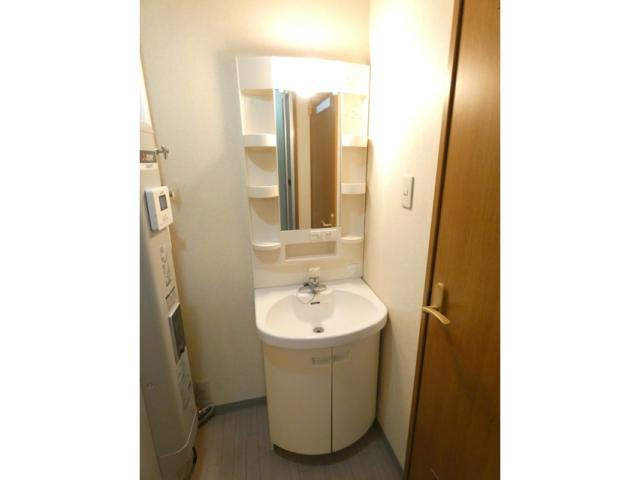 藤勢浪花の洗面所