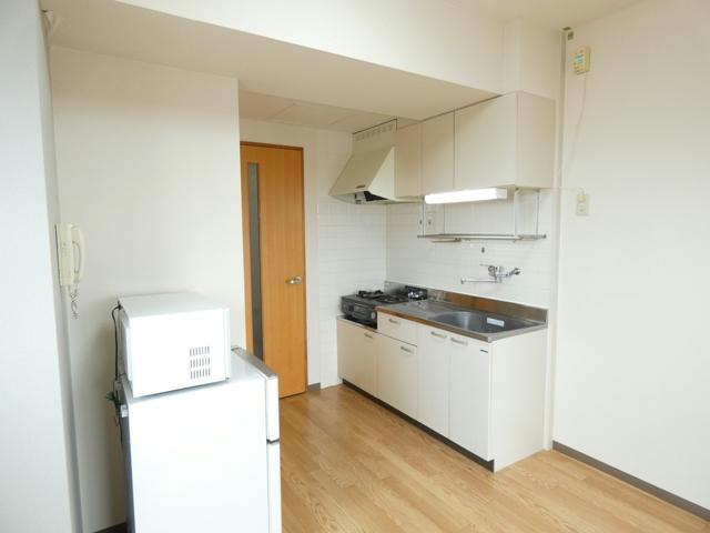 第２エーワンビル　プレイスピアPremium城山の居間・リビング