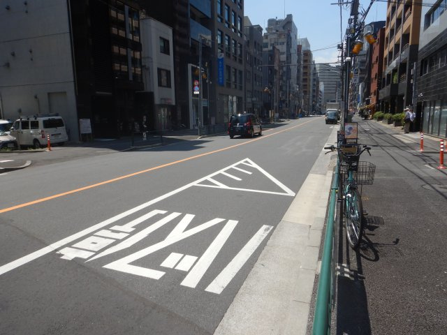 グランドヒルズ恵比寿の駐車場