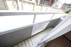 【バルコニー】 | テンダーハイム 