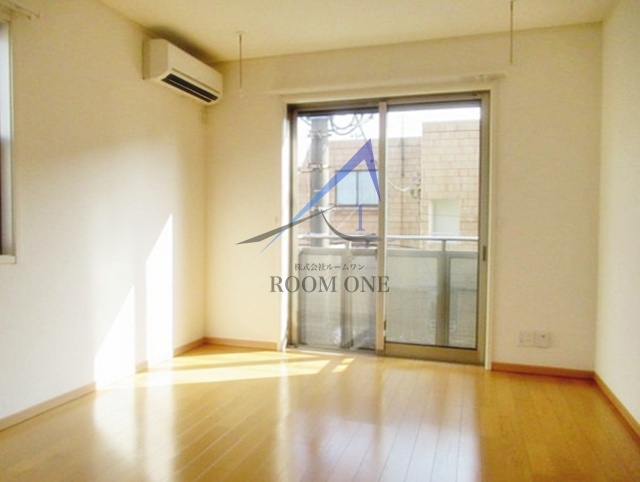 ヴァンソレーユの居間・リビング|洋室のお部屋です。