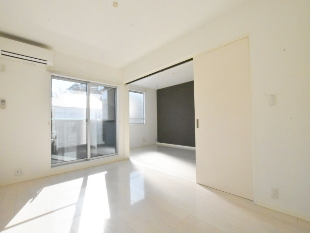 コートドール本牧の居間・リビング