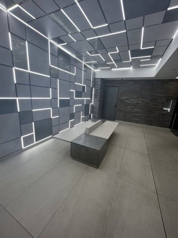 ザ・パークハビオ新御徒町のエントランス