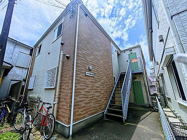 エスト西戸部の外観