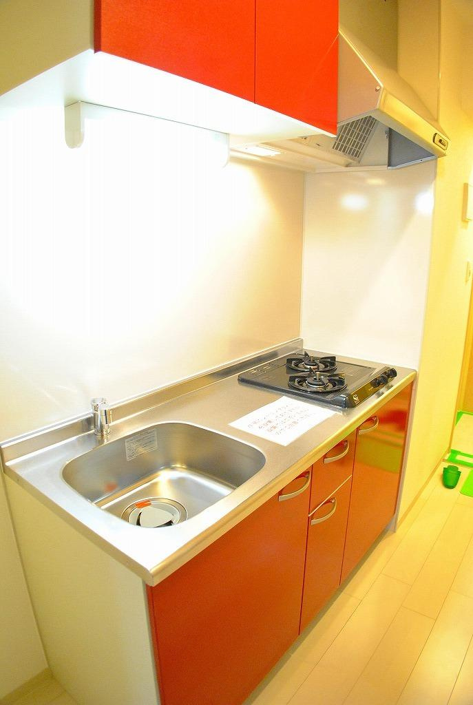 アーバンフラッツ心斎橋のキッチン|La Douceur心斎橋（ラドゥセール心斎橋）　２口ガスコンロ