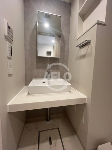 コンフォリア・リヴ北浜淡路町の独立洗面台|コンフォリア・リヴ北浜淡路町　独立洗面台